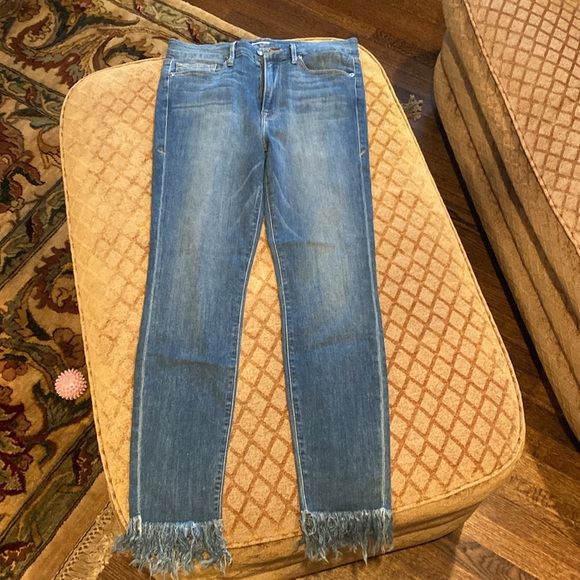 Good American Fringe skinny jeans. - Picture 4 of 7